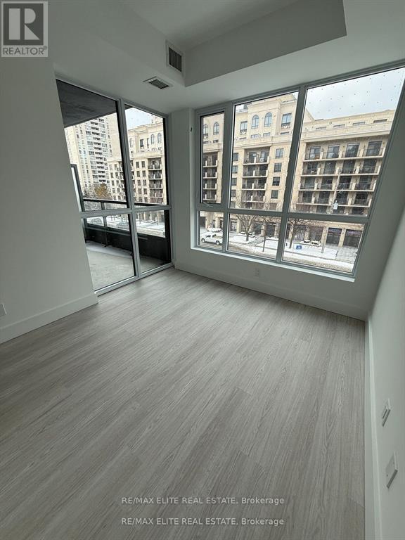 6 Greenbriar Road, Toronto, Ontario  M2K 0H6 - Photo 14 - C12810008