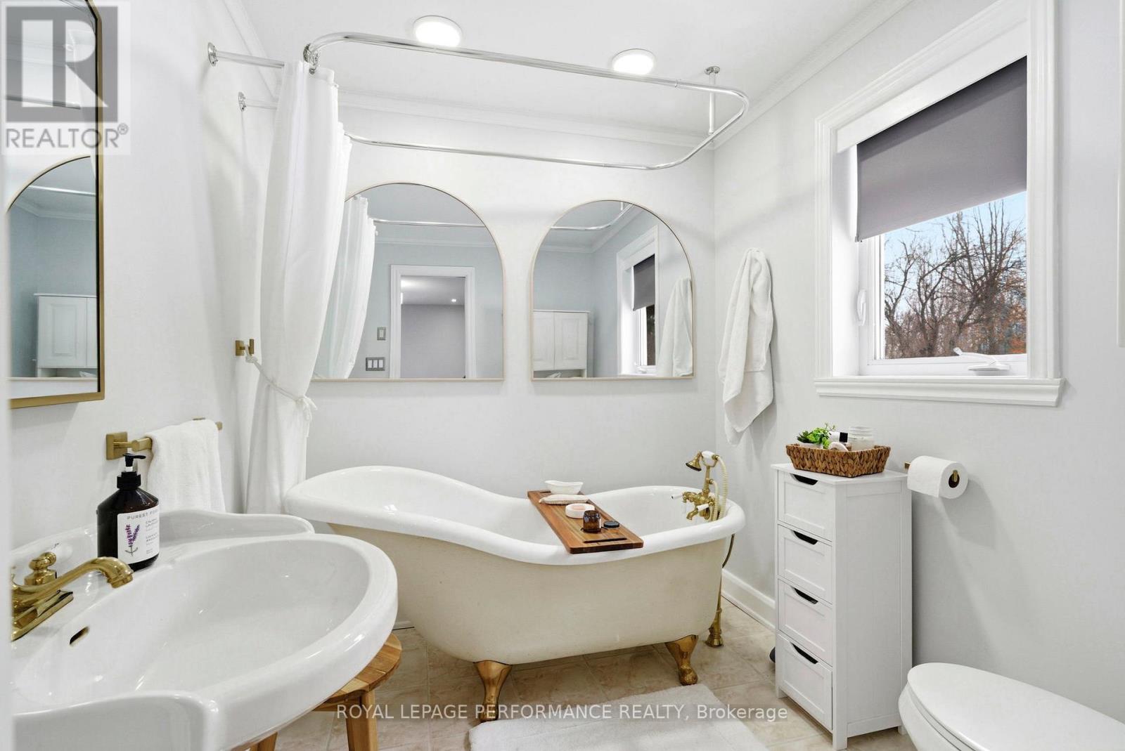 2 Barry Street, South Stormont, Ontario  K0C 1P0 - Photo 28 - X12810010