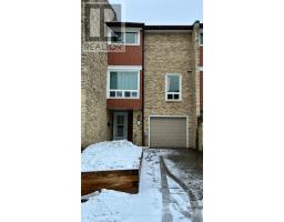 15 - 915 INVERHOUSE DRIVE, Mississauga, Ontario