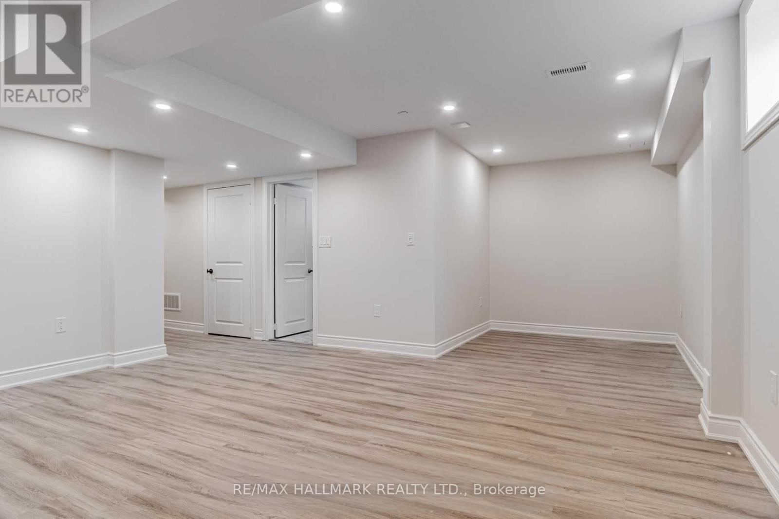 110 Kaitting Trail, Oakville, Ontario  L6M 5K8 - Photo 26 - W12810006