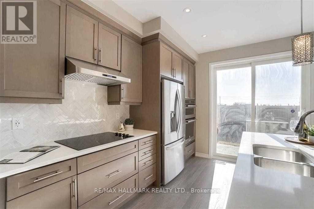 110 Kaitting Trail, Oakville, Ontario  L6M 5K8 - Photo 8 - W12810006