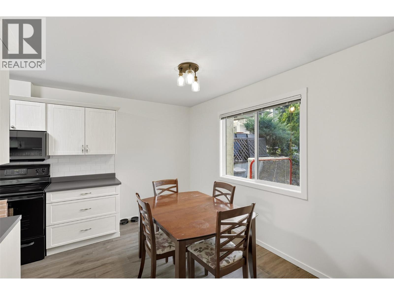 1469 Springhill Drive Unit# 24, Kamloops, British Columbia V2E 1H5 - Photo 4 - 10376284