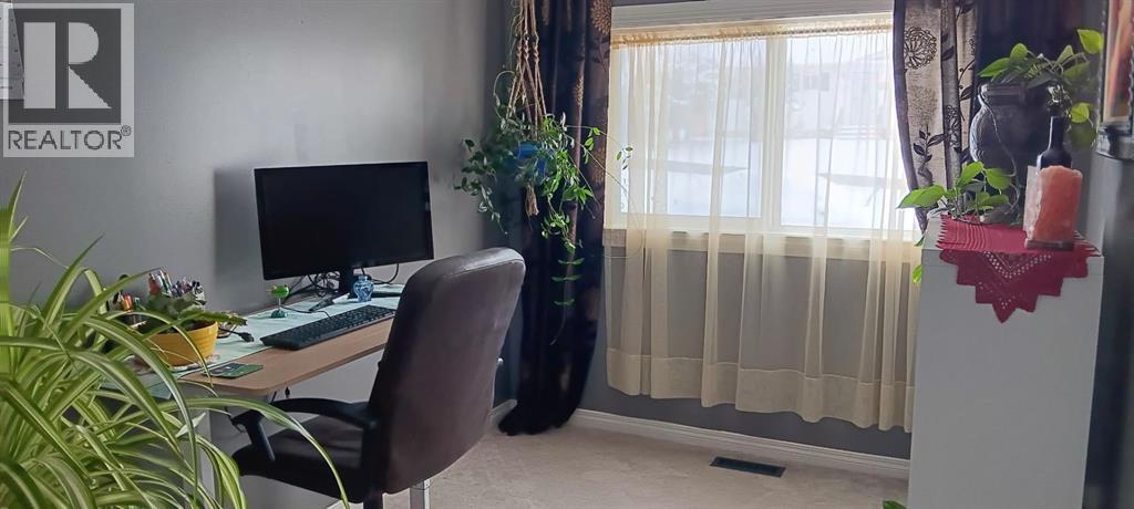 326 First Street, Cremona, Alberta  T0M 0R0 - Photo 15 - A2277290