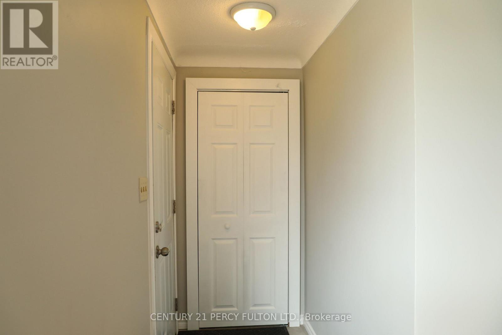 24 Flower Street, St. Catharines, Ontario  L2S 1G4 - Photo 13 - X12810026