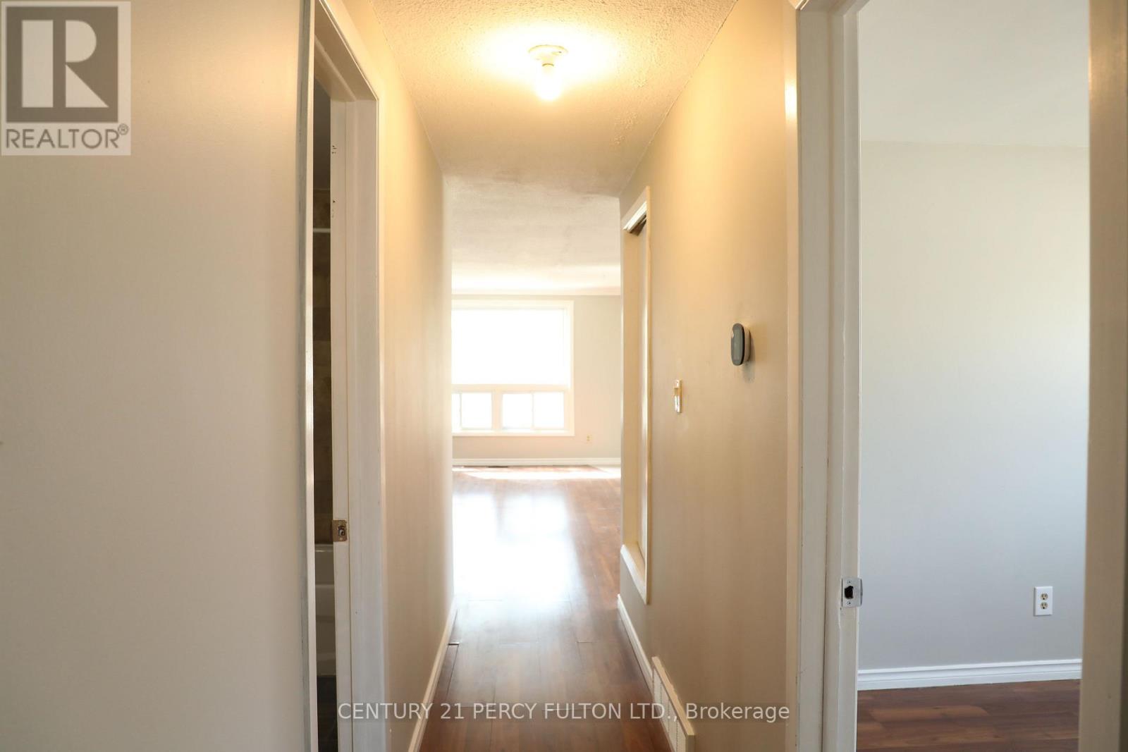 24 Flower Street, St. Catharines, Ontario  L2S 1G4 - Photo 17 - X12810026