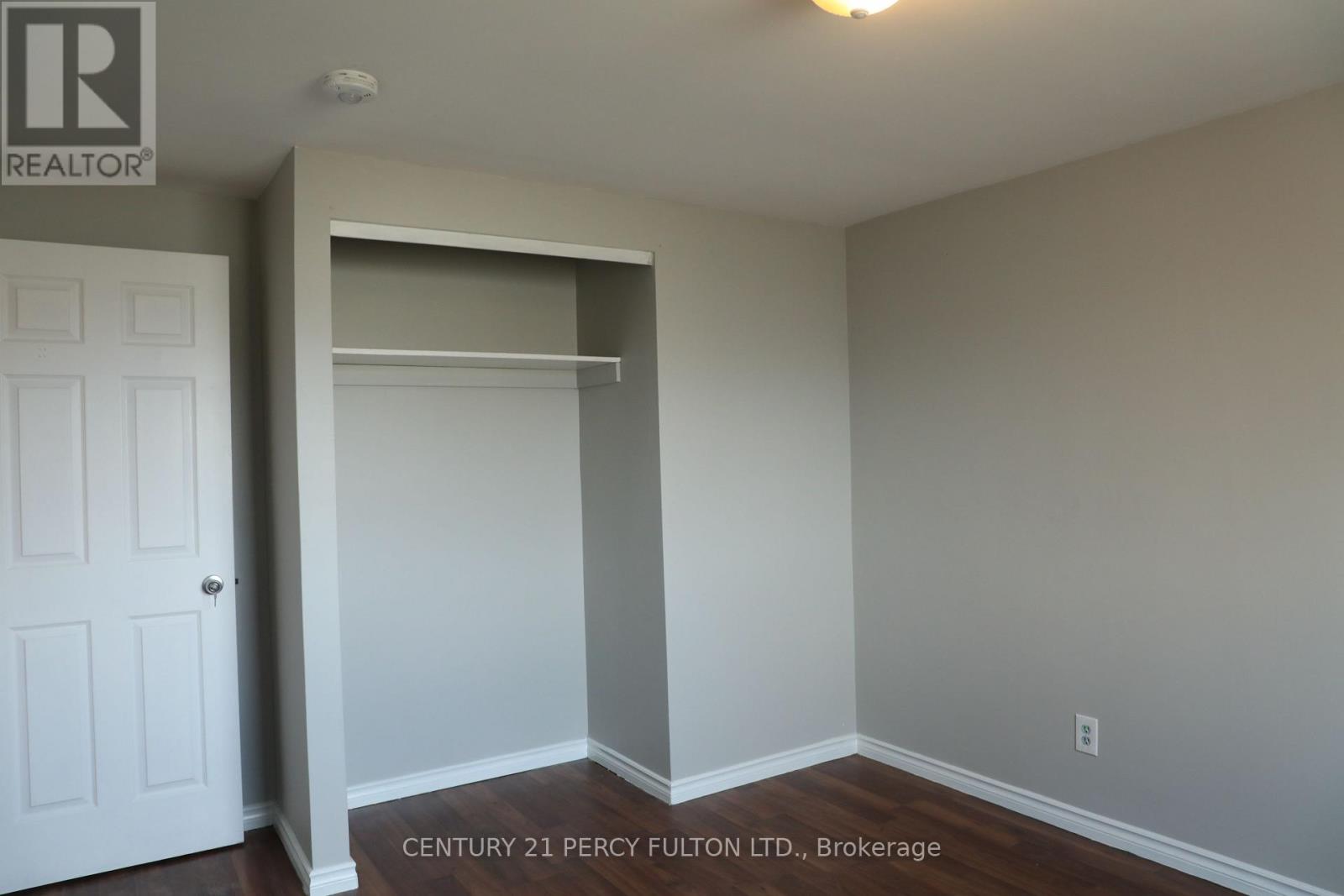 24 Flower Street, St. Catharines, Ontario  L2S 1G4 - Photo 3 - X12810026