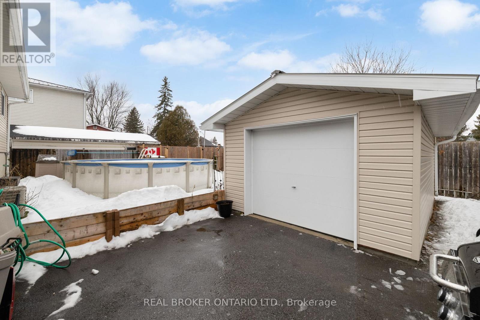 179 Wellington Street, Carleton Place, Ontario  K7C 1B4 - Photo 30 - X12700434