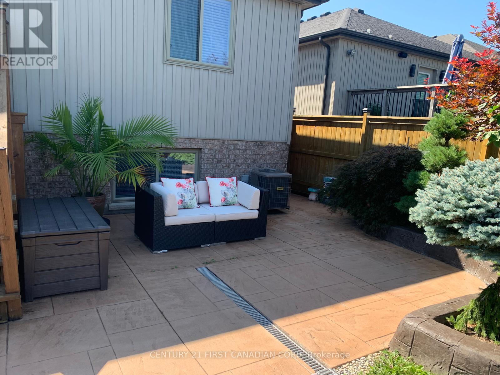 167 Tanoak Drive, London North, Ontario  N6G 5A1 - Photo 27 - X12810058