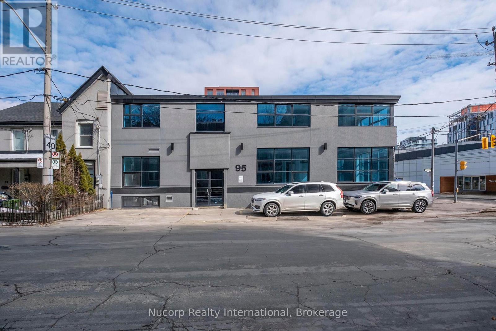 #ground + Basement - 8 Eastern Avenue, Toronto, Ontario  M5A 3C7 - Photo 4 - C12793998