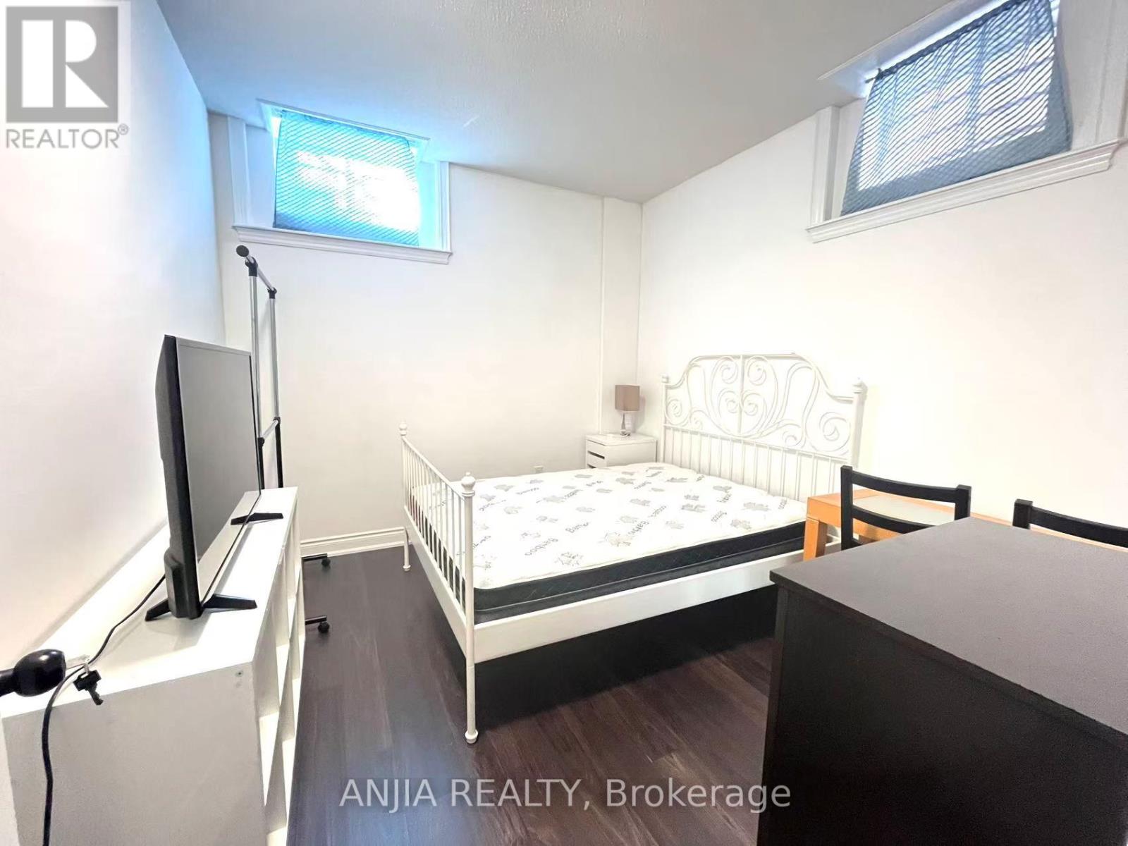 199 Canyon Hill Ave Avenue, Richmond Hill, Ontario  L4C 0R4 - Photo 18 - N12790200