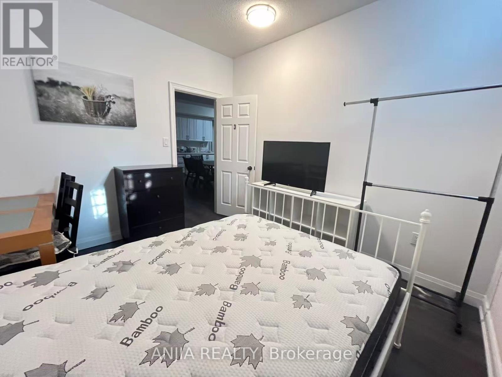 199 Canyon Hill Ave Avenue, Richmond Hill, Ontario  L4C 0R4 - Photo 19 - N12790200