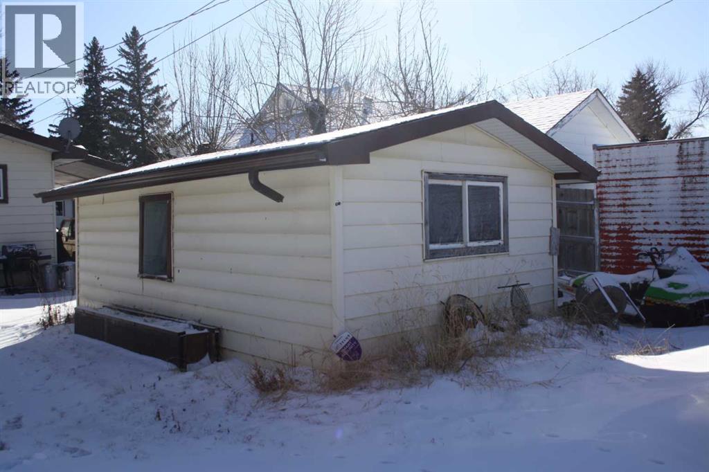 130 3 Avenue E, Rockyford, Alberta  T0J 2R0 - Photo 19 - A2287941