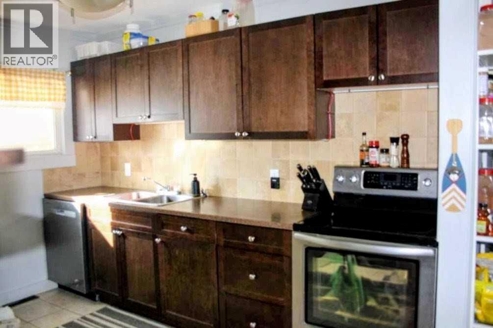 130 3 Avenue E, Rockyford, Alberta  T0J 2R0 - Photo 3 - A2287941