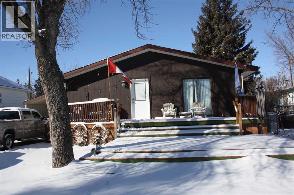 130 3 Avenue E, Rockyford, Alberta  T0J 2R0 - Photo 2 - A2287941