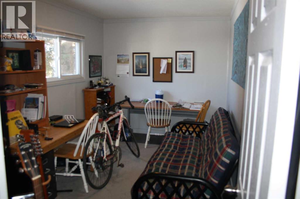 130 3 Avenue E, Rockyford, Alberta  T0J 2R0 - Photo 9 - A2287941