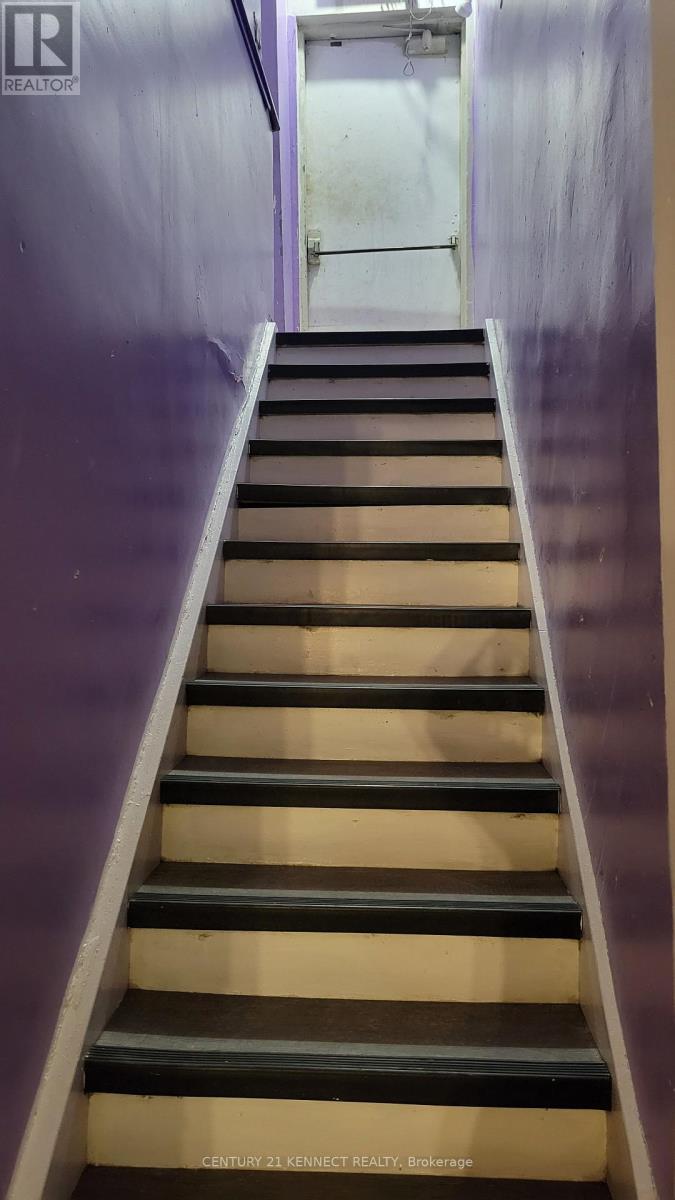 Lower - 181 Augusta Avenue, Toronto, Ontario  M5T 2L4 - Photo 24 - C12810038