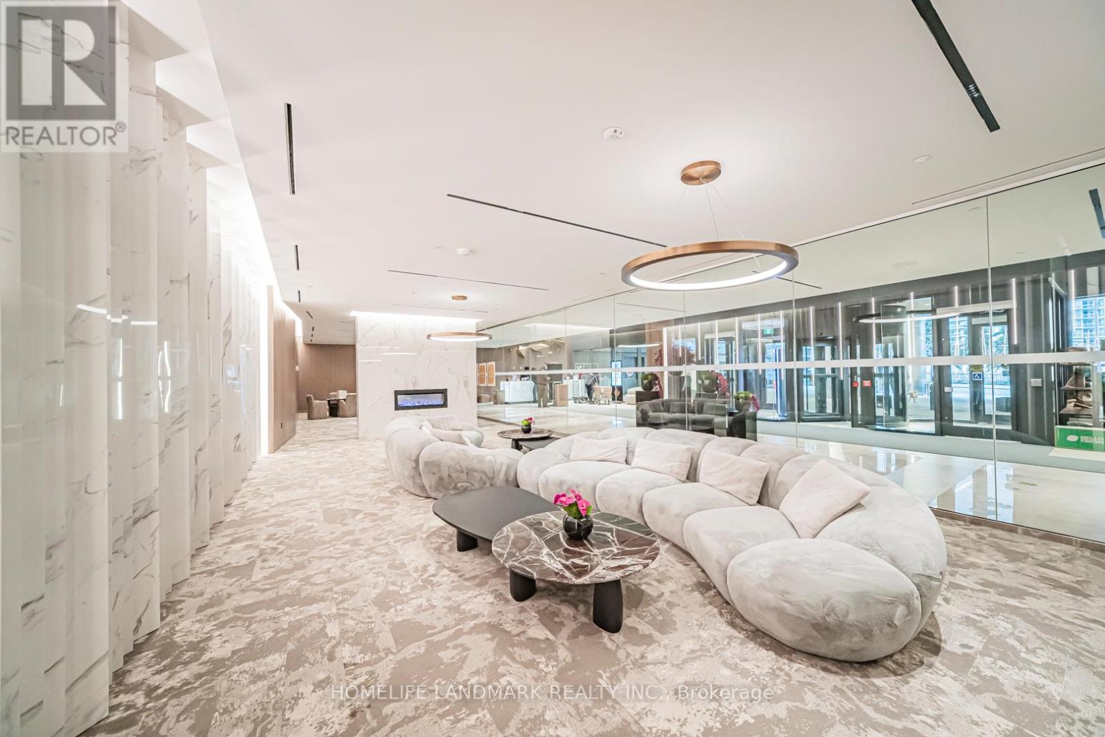 2315 - 1 Concord Cityplace Way, Toronto, Ontario  M5V 0X3 - Photo 6 - C12810060