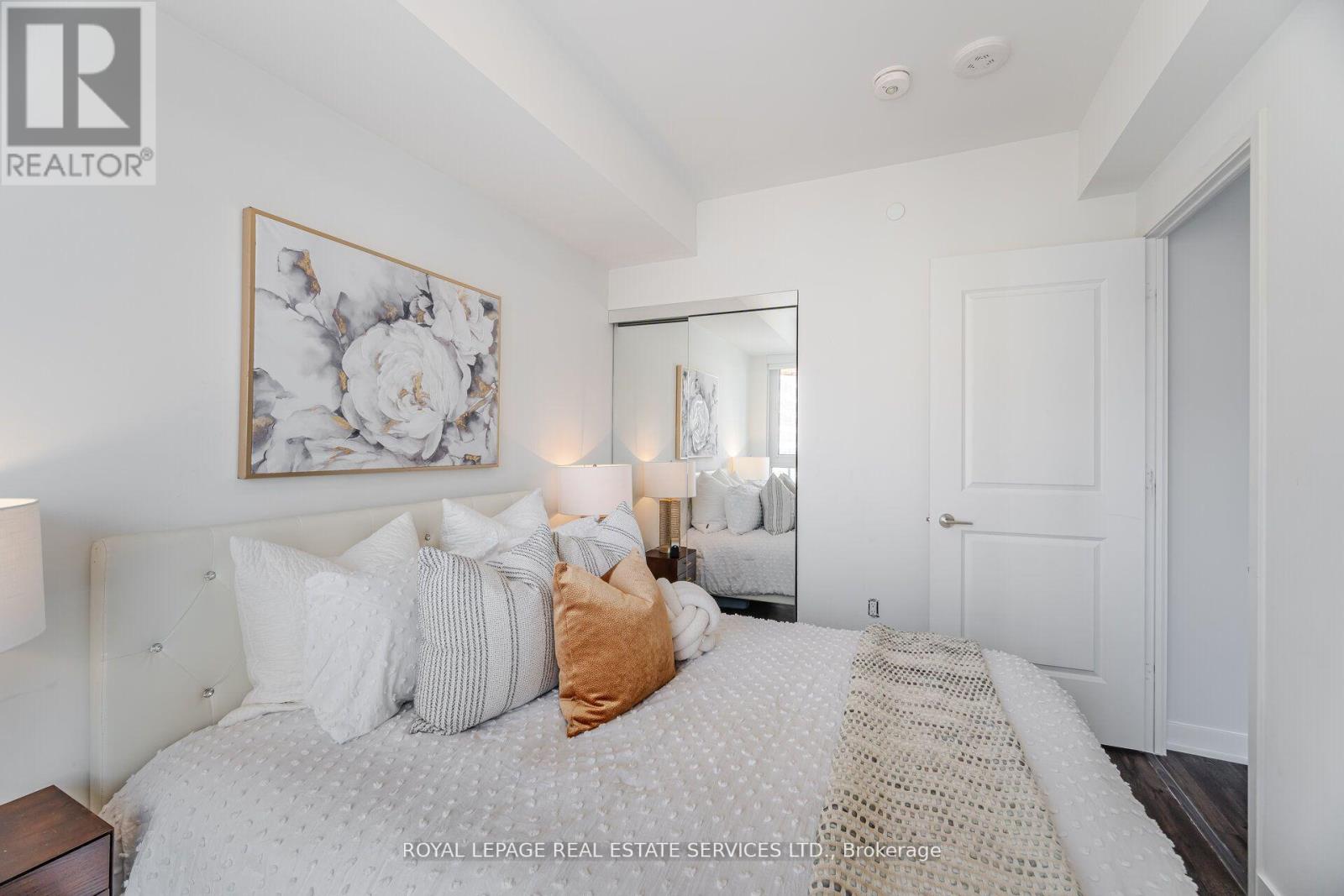 803 - 100 Dalhousie Street, Toronto, Ontario  M5B 0C7 - Photo 25 - C12810072