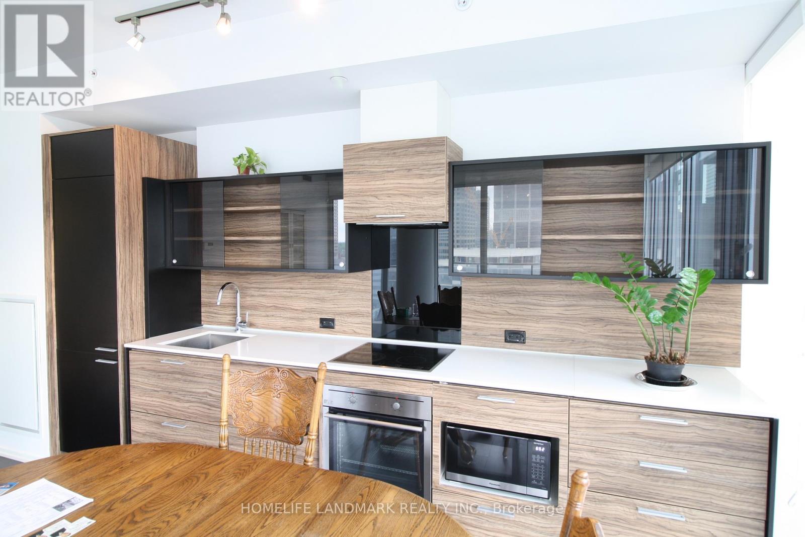 2107 - 75 St Nicholas Street, Toronto, Ontario  M4Y 0A5 - Photo 14 - C12810074