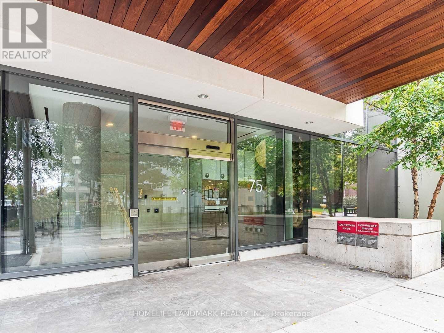 2107 - 75 St Nicholas Street, Toronto, Ontario  M4Y 0A5 - Photo 4 - C12810074