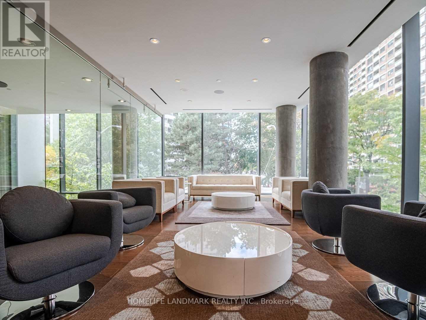 2107 - 75 St Nicholas Street, Toronto, Ontario  M4Y 0A5 - Photo 5 - C12810074