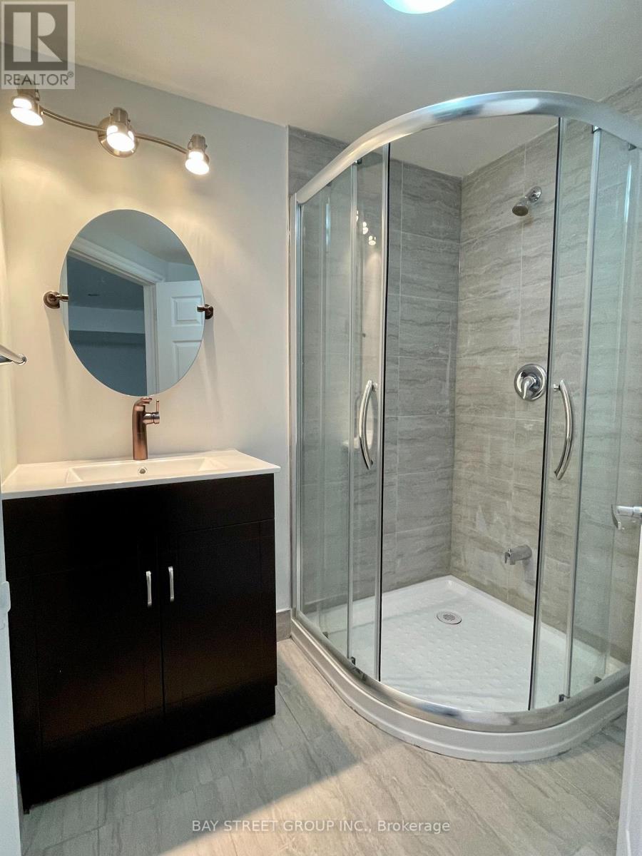 (Bsmt) - 3 Teseo Court, Richmond Hill, Ontario  L4B 3H9 - Photo 7 - N12810070