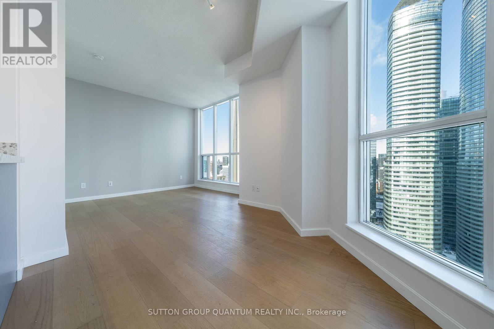 3512 - 208 Queens Quay W, Toronto, Ontario  M5J 2Y5 - Photo 7 - C12777704