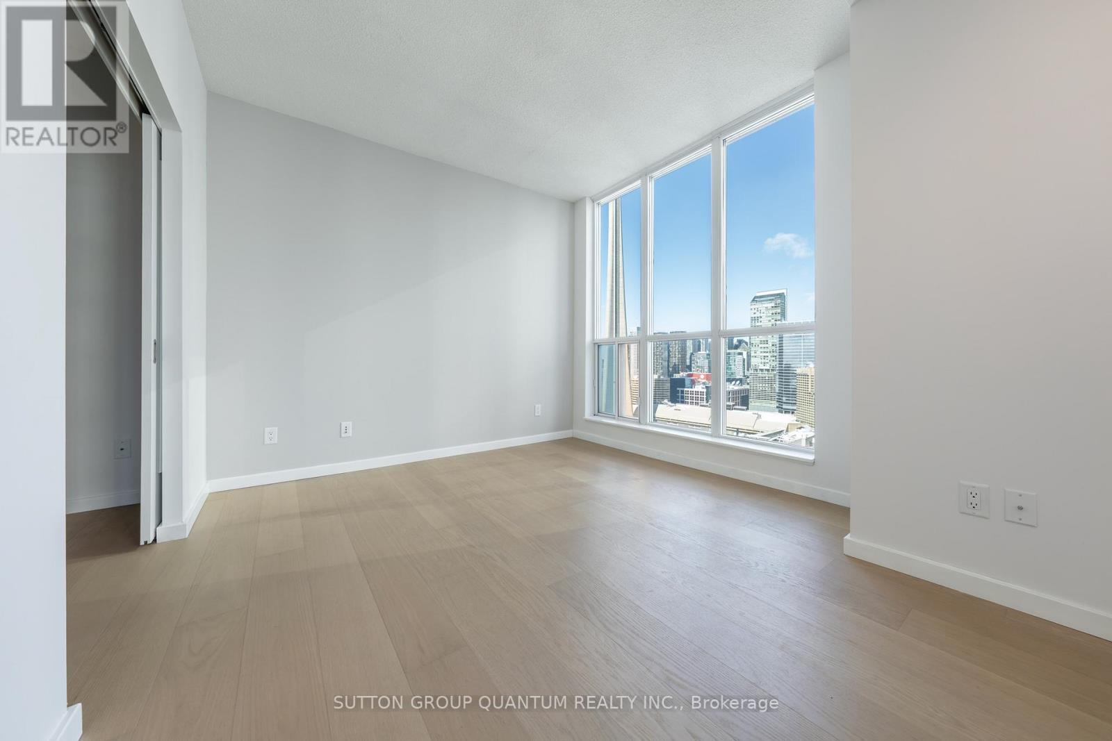 3512 - 208 Queens Quay W, Toronto, Ontario  M5J 2Y5 - Photo 9 - C12777704