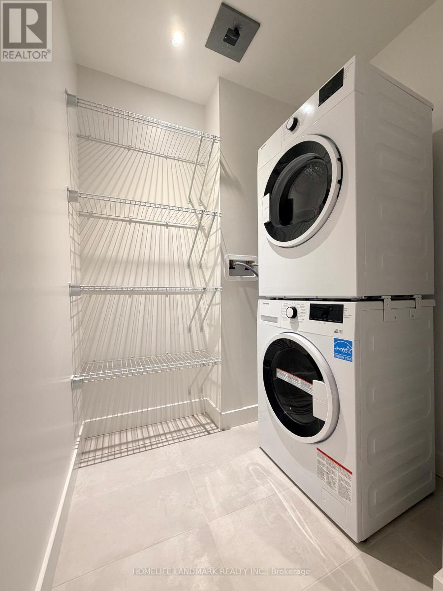 905 - 448 Burnhamthorpe Road W, Mississauga, Ontario  L5B 0R4 - Photo 18 - W12810062