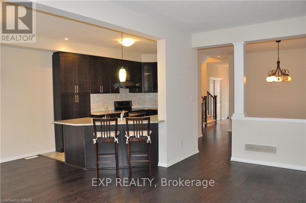 414 Bamberg Crescent, Waterloo, Ontario  N2T 0B4 - Photo 12 - X12810042
