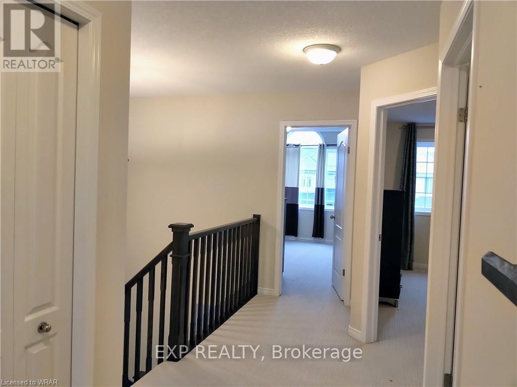 414 Bamberg Crescent, Waterloo, Ontario  N2T 0B4 - Photo 17 - X12810042