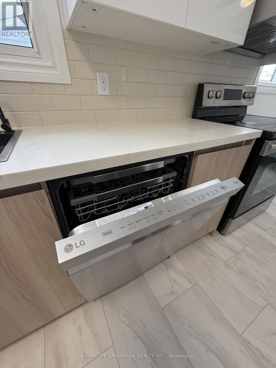 1249 Lillian Boulevard, Greater Sudbury, Ontario  P3A 2R9 - Photo 10 - X12810048