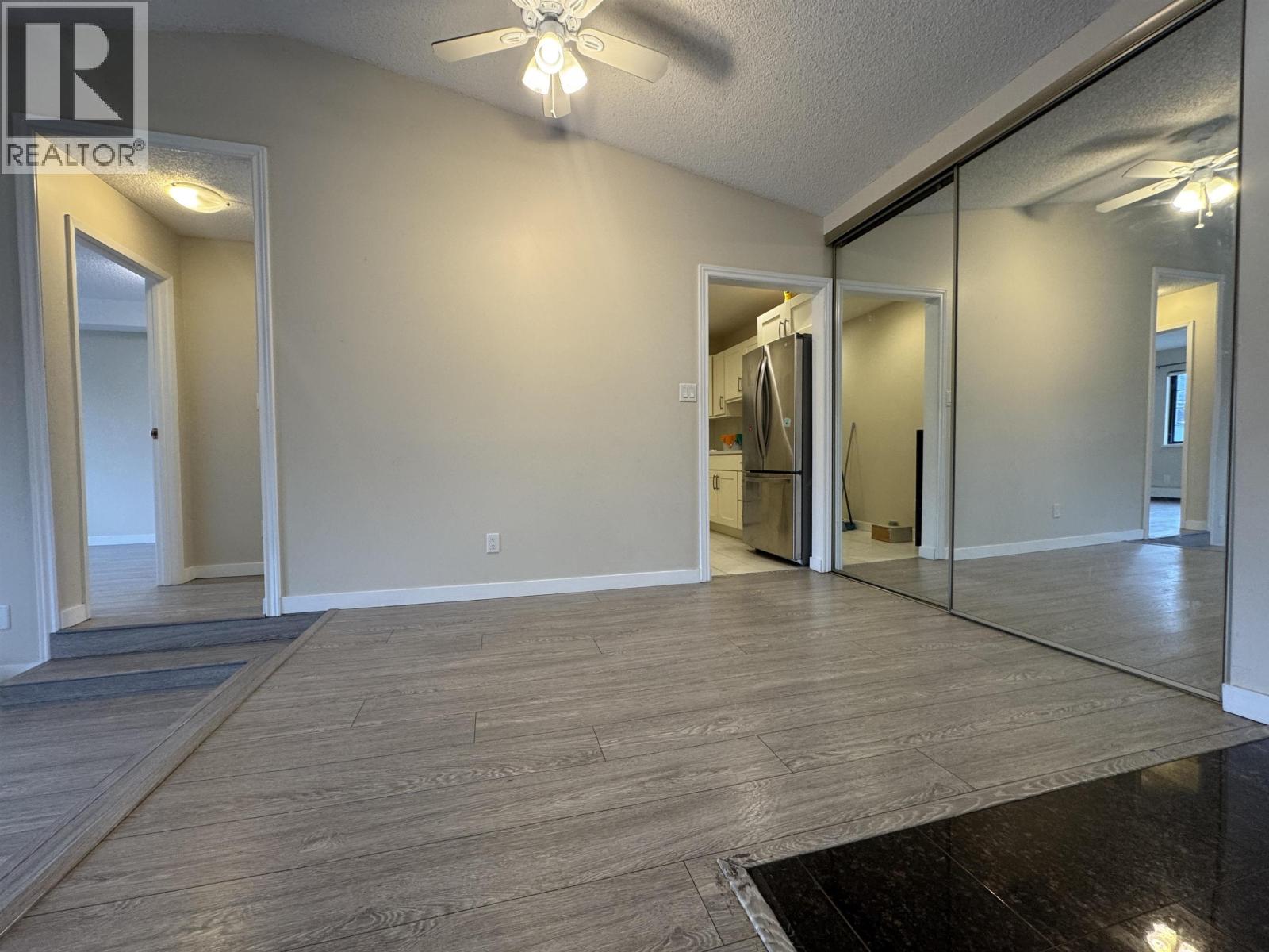 329 8500 Ackroyd Road, Richmond, British Columbia  V6X 3H8 - Photo 2 - R3091748