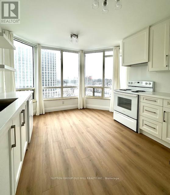 1208 - 1300 Islington Avenue, Toronto, Ontario  M9A 5C4 - Photo 4 - W12756152