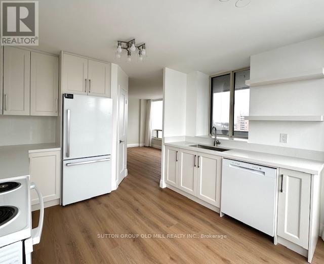 1208 - 1300 Islington Avenue, Toronto, Ontario  M9A 5C4 - Photo 6 - W12756152