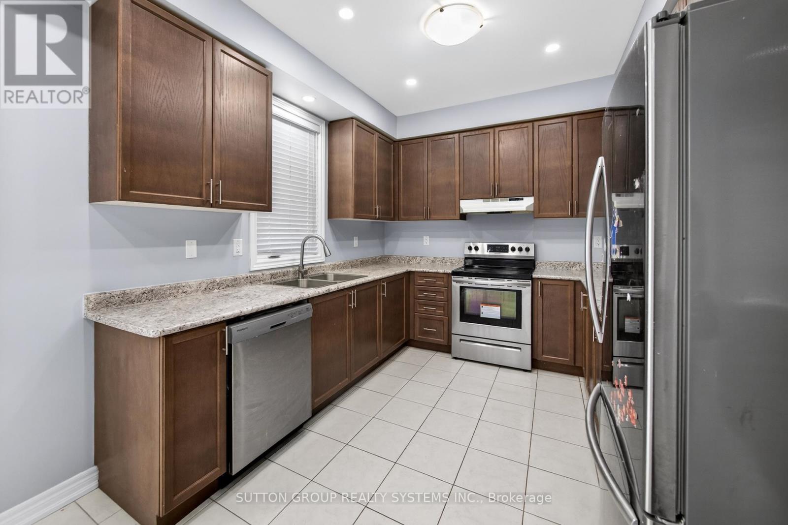 23 Oleary Road, Brampton, Ontario  L7A 4X1 - Photo 13 - W12808416