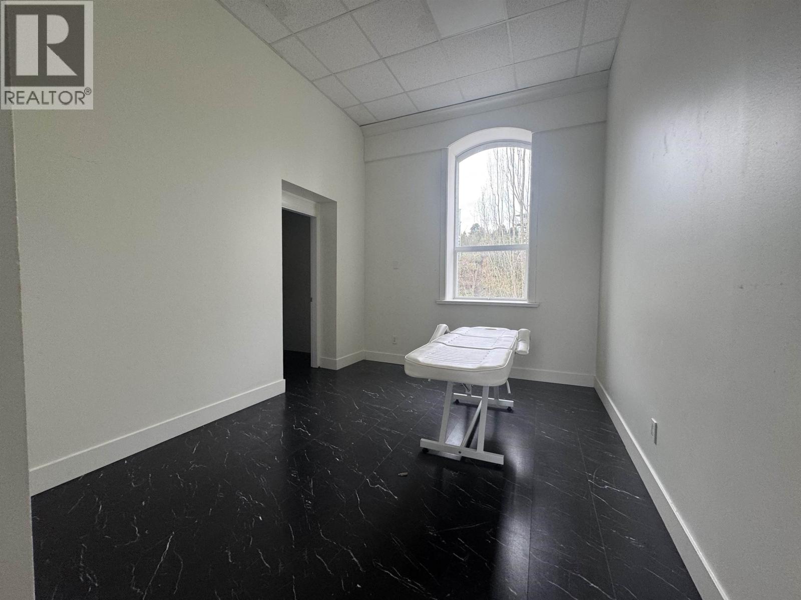 319 Governors Court, New Westminster, British Columbia  V3L 5S5 - Photo 8 - C8076372