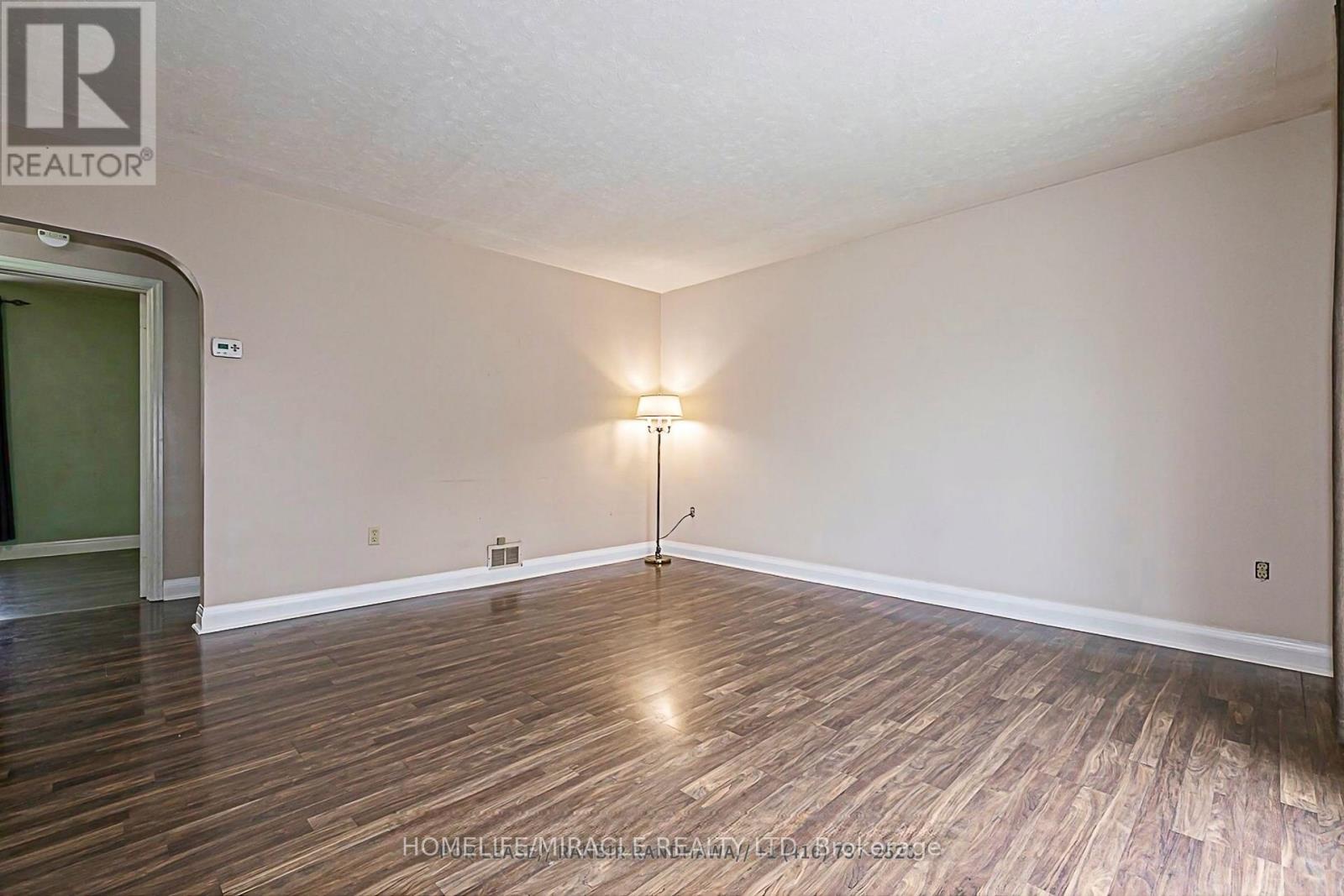 19 Herbert Avenue, Oshawa, Ontario  L1G 3Y7 - Photo 11 - E12796138