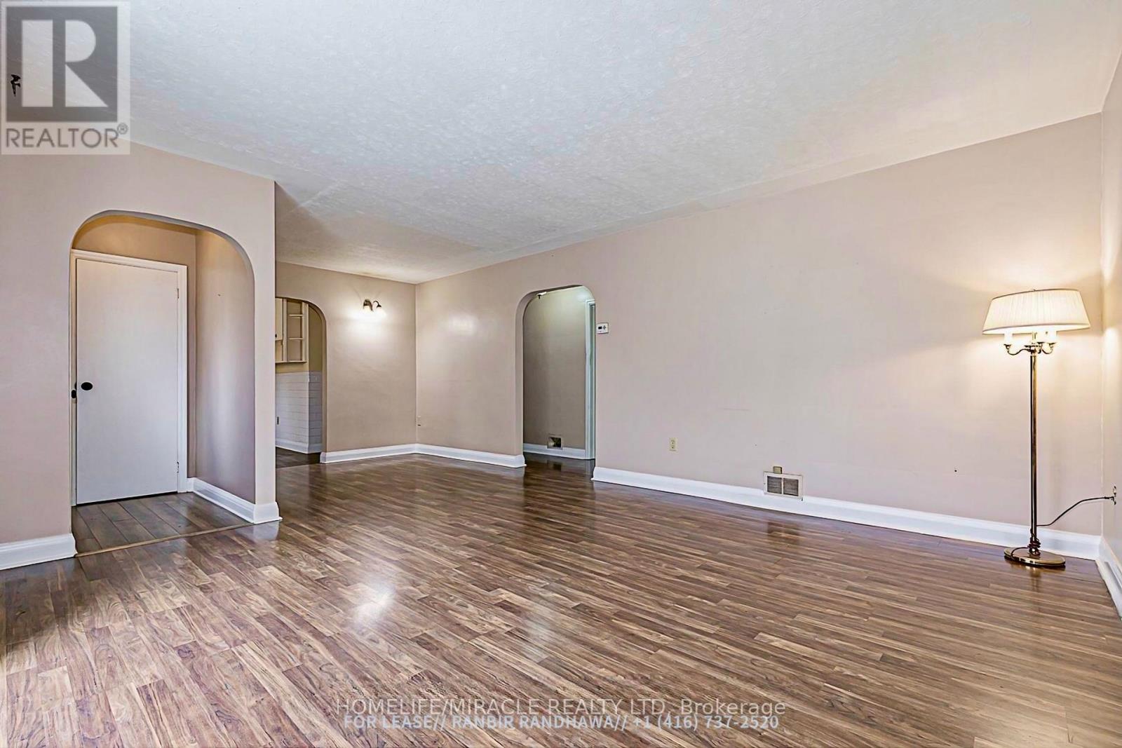 19 Herbert Avenue, Oshawa, Ontario  L1G 3Y7 - Photo 8 - E12796138