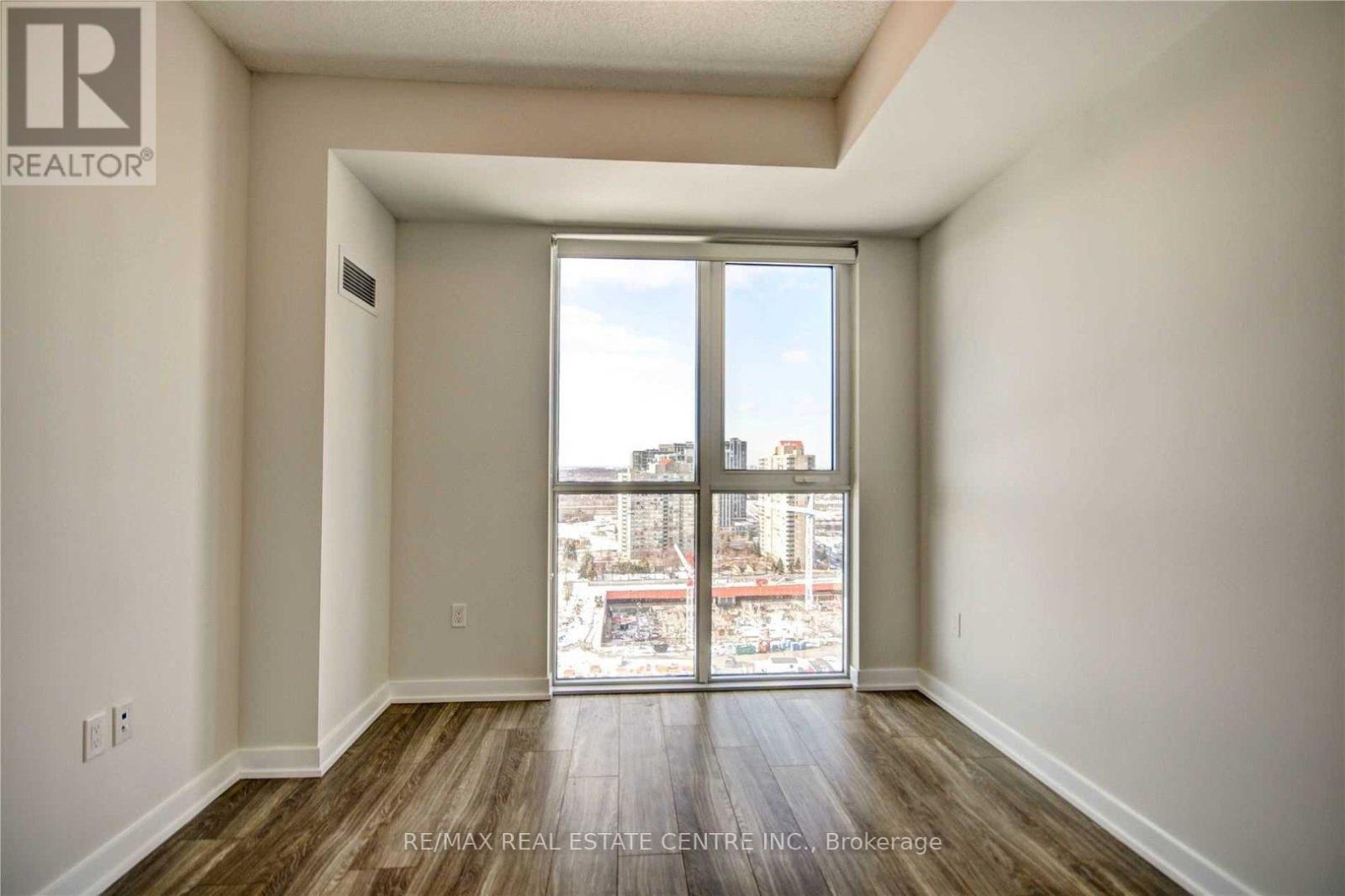 2003 - 4085 Parkside Village Drive, Mississauga, Ontario  L5R 0G8 - Photo 14 - W12810094