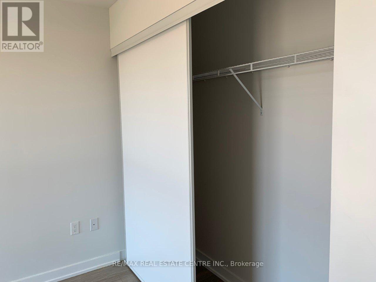 2003 - 4085 Parkside Village Drive, Mississauga, Ontario  L5R 0G8 - Photo 16 - W12810094