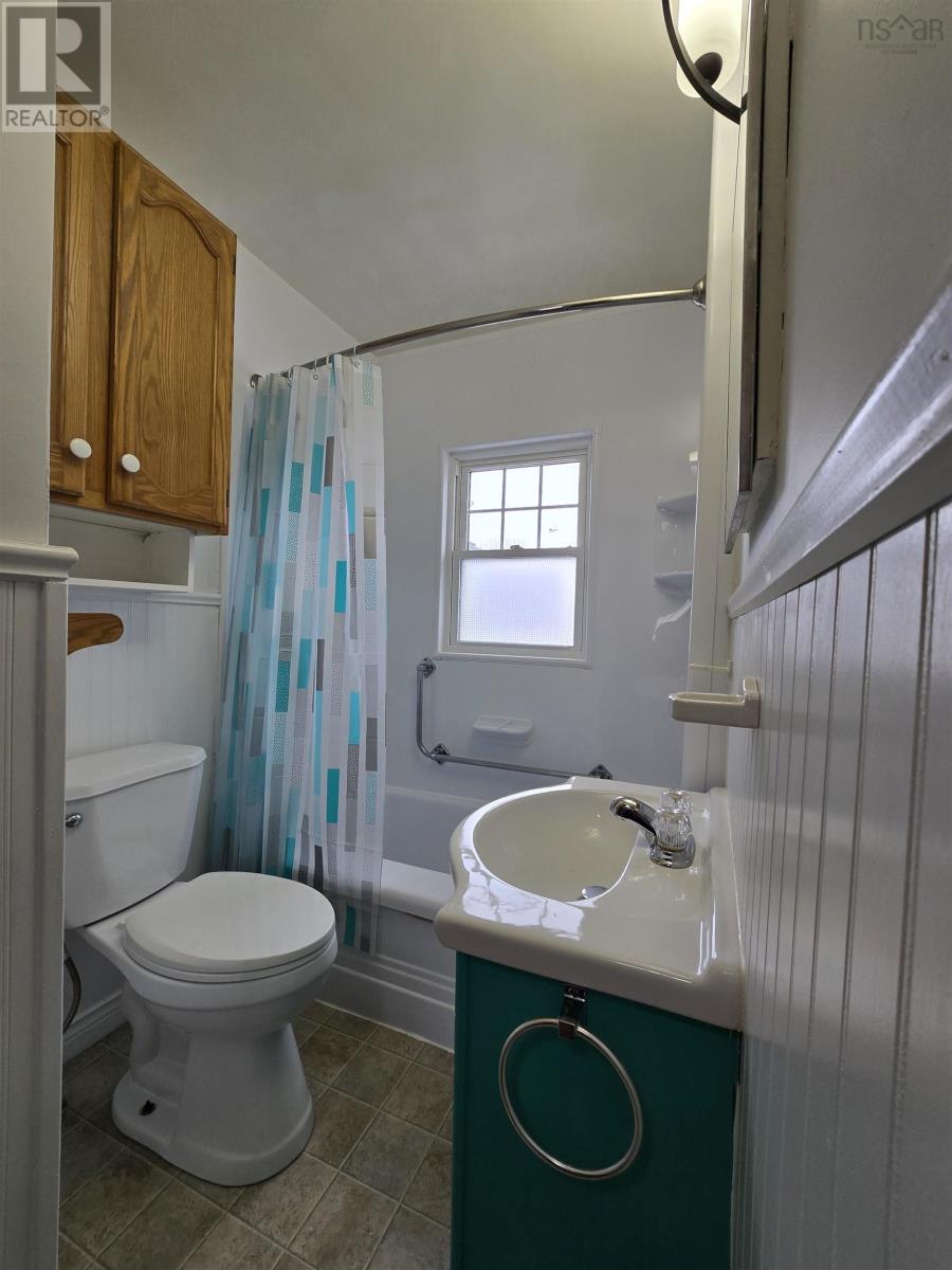 2 George Street, Truro, Nova Scotia  B2N 3B6 - Photo 12 - 202603024