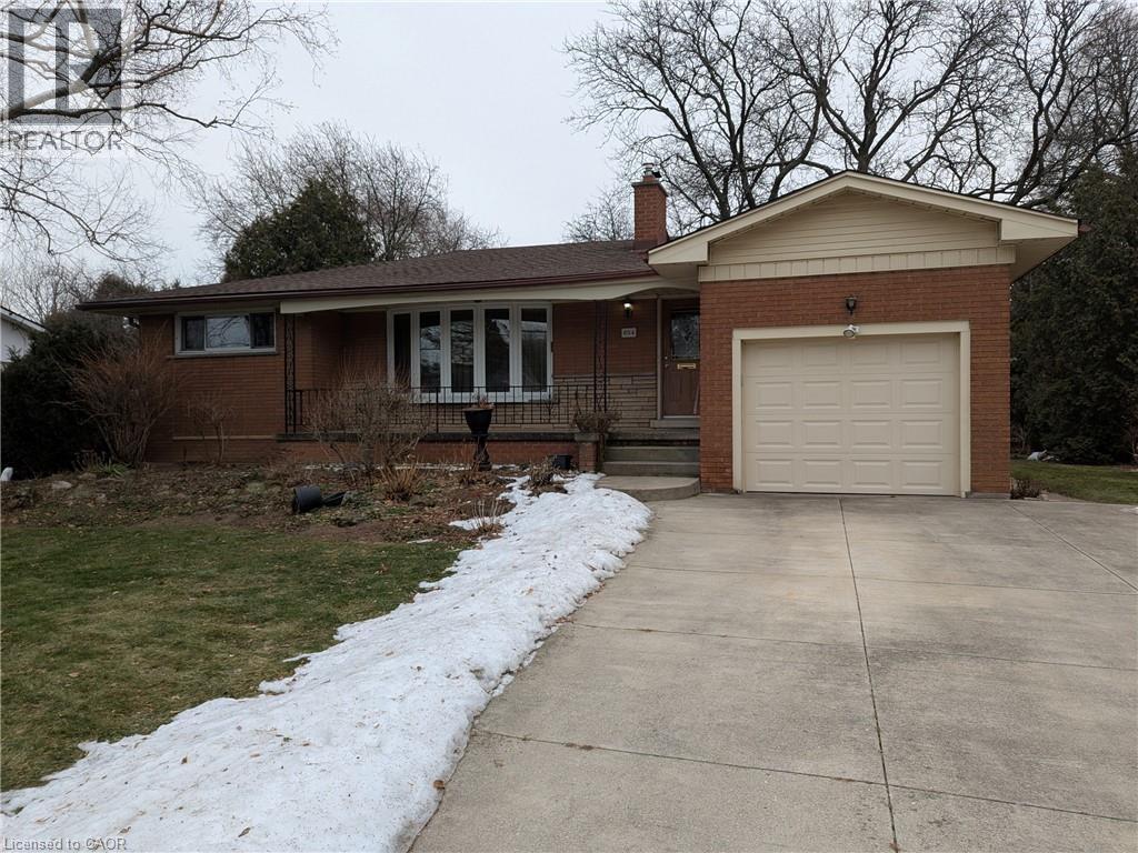 654 Hiawatha Boulevard, Ancaster, Ontario  L9G 3A5 - Photo 3 - 40797688