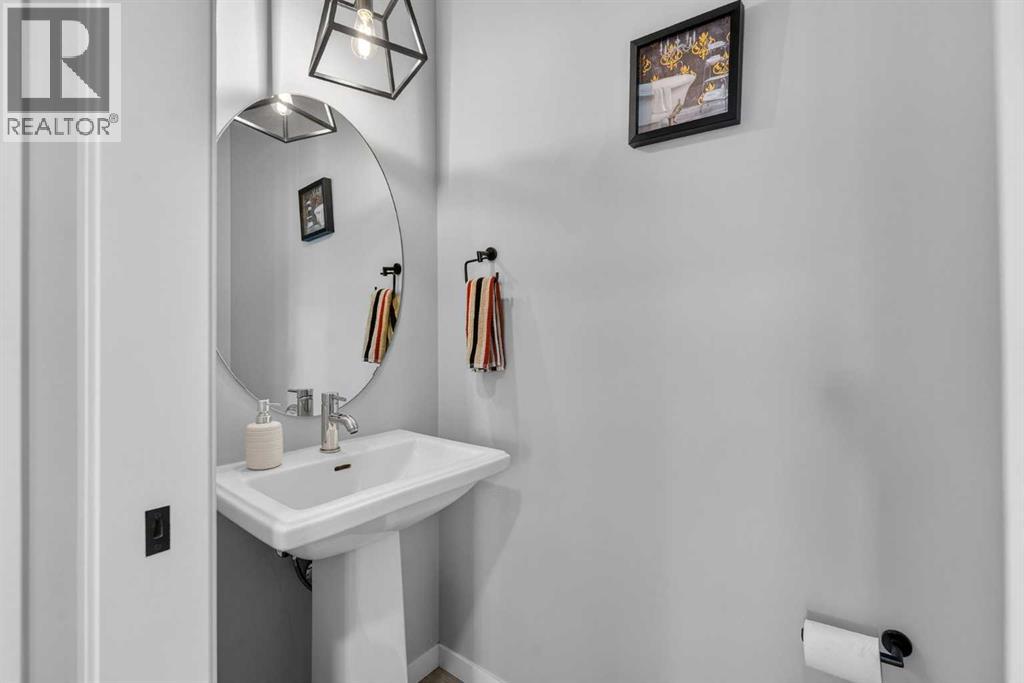 78 Corner Meadows Row Ne, Calgary, Alberta  T3N 1X9 - Photo 3 - A2285257