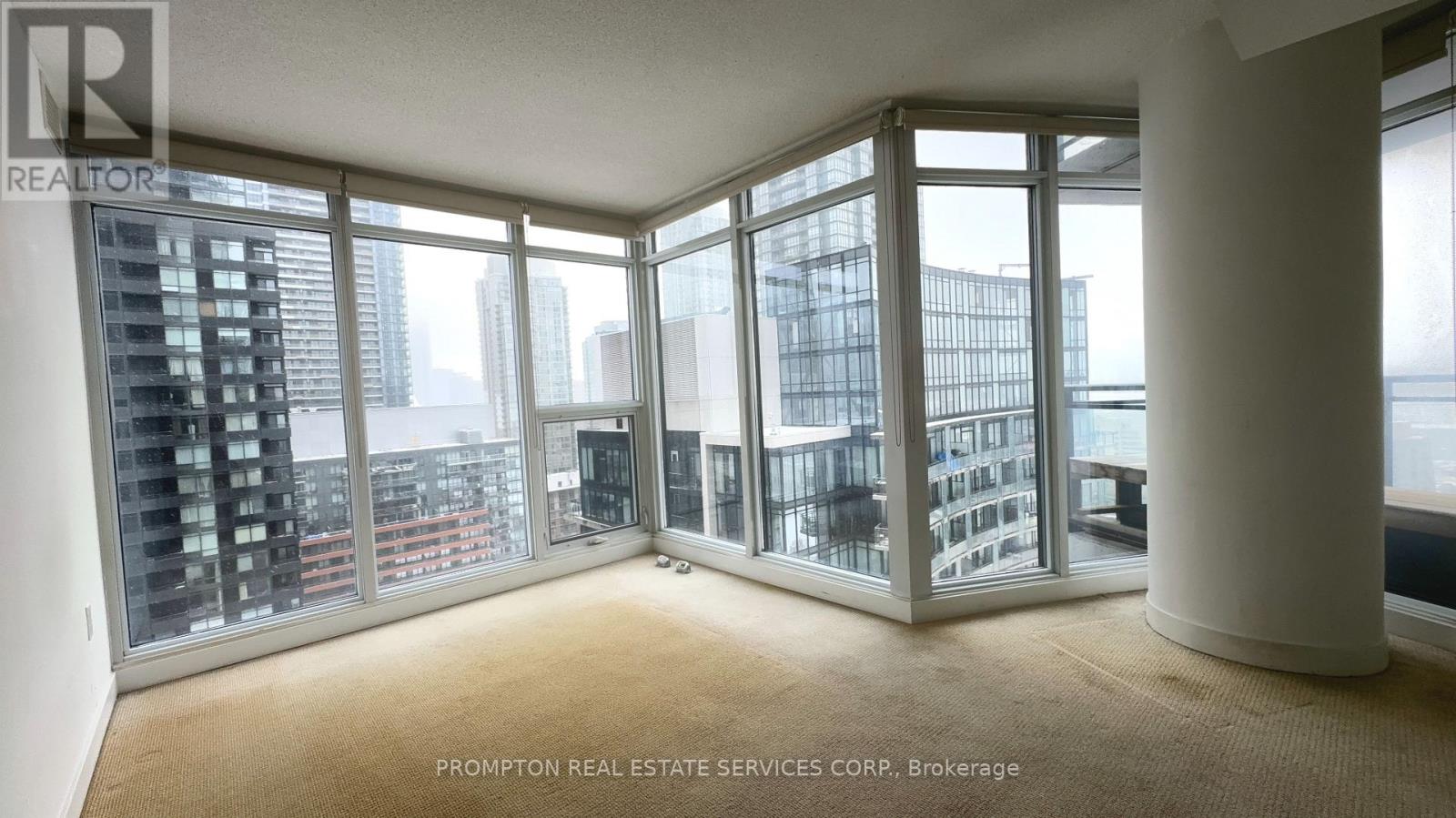 2512 - 25 Capreol Court, Toronto, Ontario  M5V 3Z7 - Photo 12 - C12734956