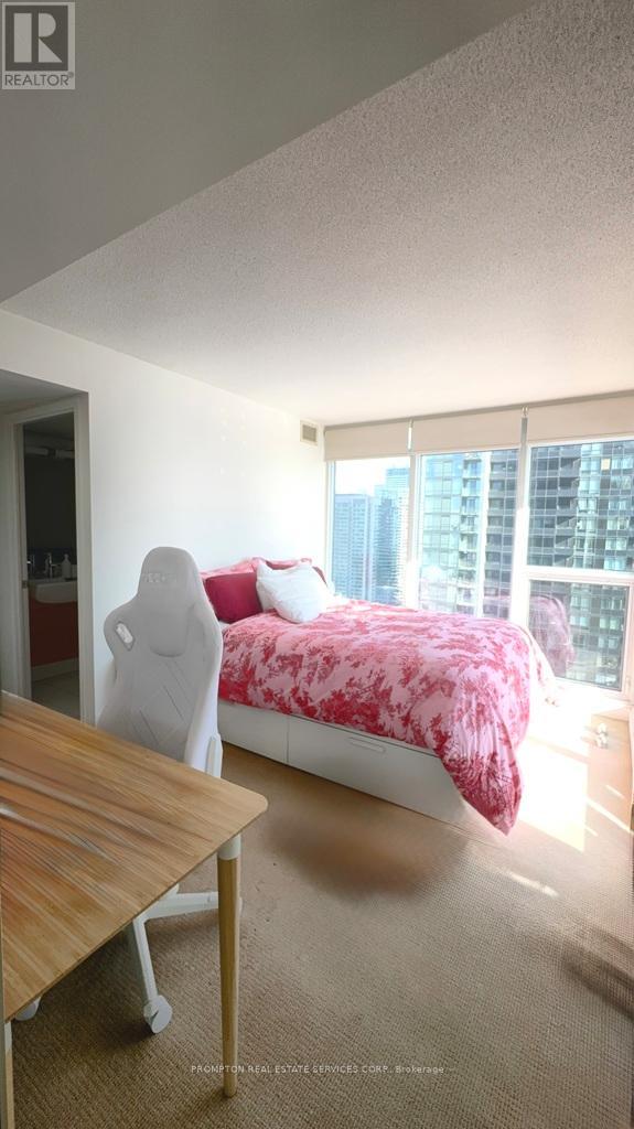 2512 - 25 Capreol Court, Toronto, Ontario  M5V 3Z7 - Photo 14 - C12734956