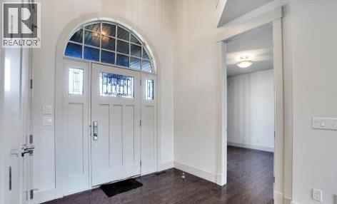 54 Wexford Crescent Sw, Calgary, Alberta  T3h 0h1 - Photo 3 - A2287547