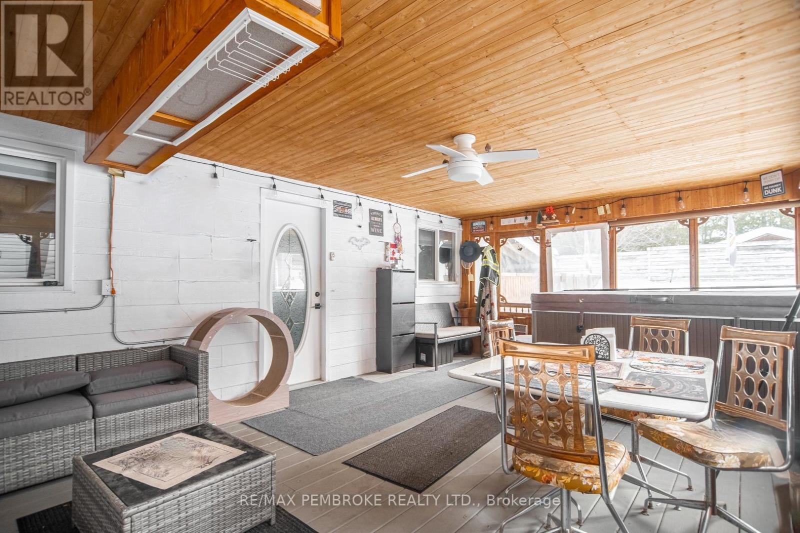 61 Doran Road, Petawawa, Ontario  K8H 1R3 - Photo 28 - X12810126