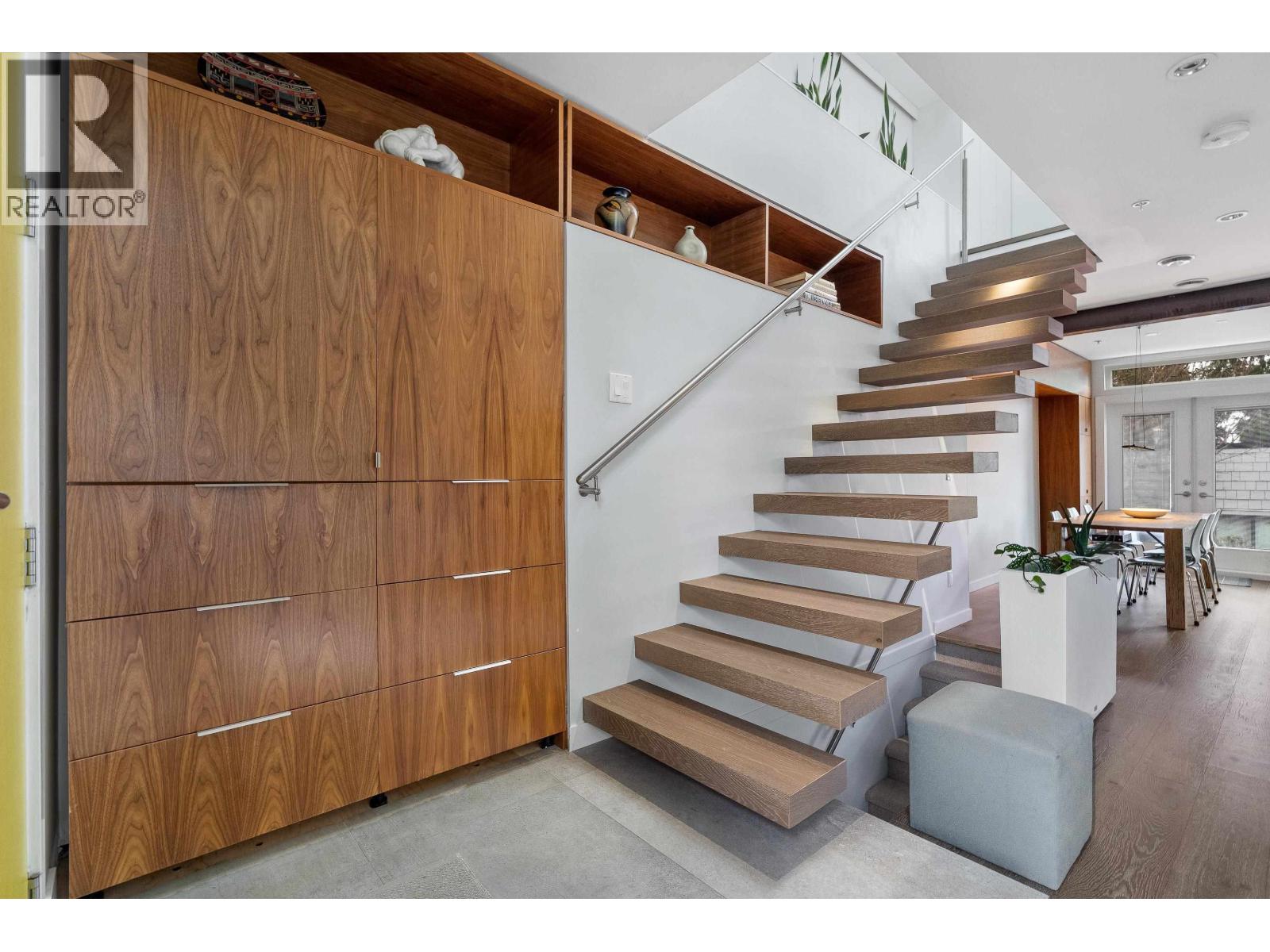 1928 Templeton Drive, Vancouver, British Columbia  V5N 4W1 - Photo 19 - R3092138