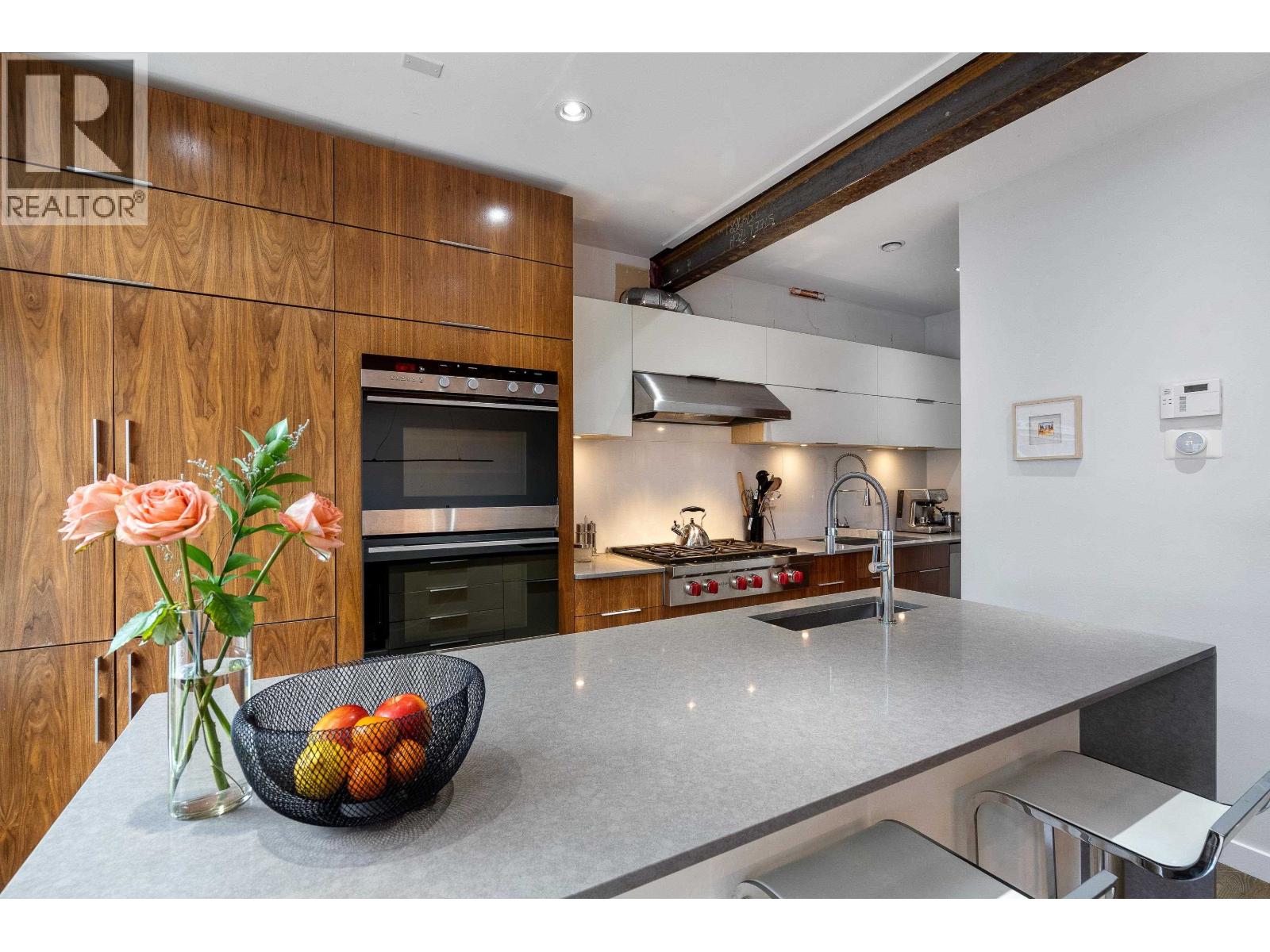 1928 Templeton Drive, Vancouver, British Columbia  V5N 4W1 - Photo 10 - R3092138